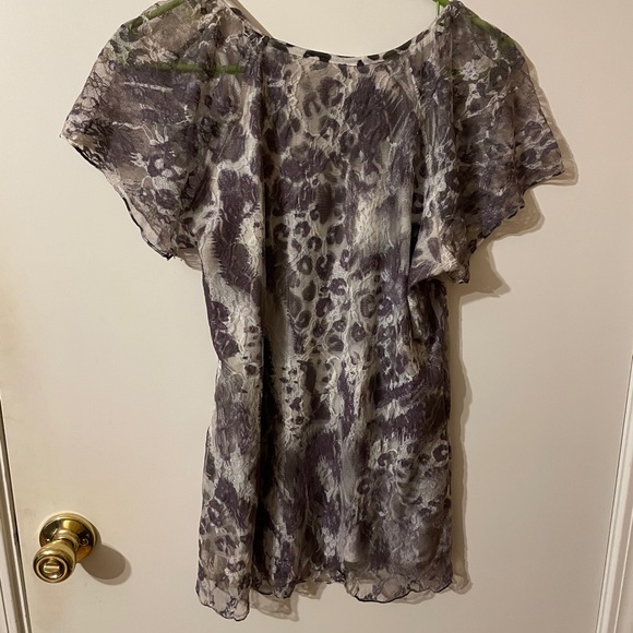 Blouse - Picture 2 of 3